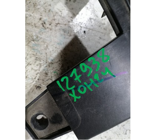 Кронштейн передней панели