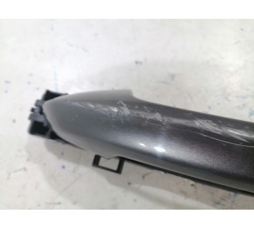 Ручка двери наружняя передняя левая