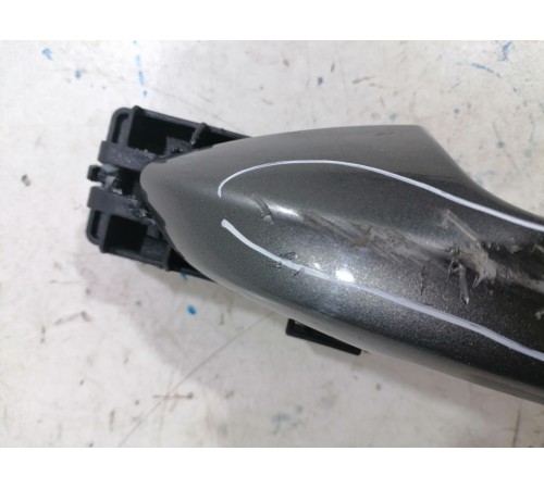 Ручка двери наружняя передняя левая