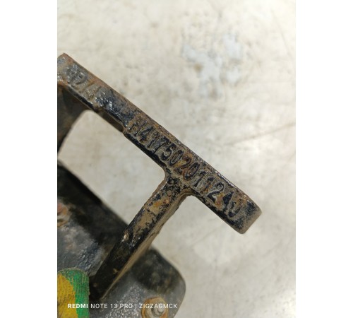 Кронштейн опоры КПП коробки передач АКПП