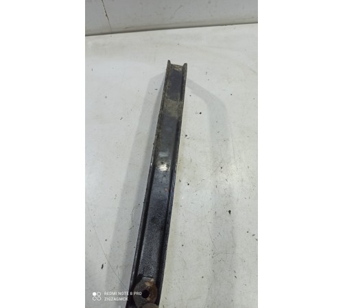 Крепление топливного бака