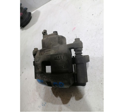 Суппорт передний правый