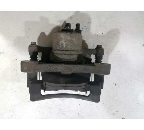 Суппорт передний правый