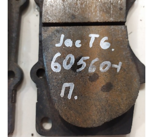 Колодки тормозные переднего правого колеса