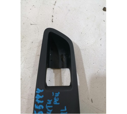 Блок кнопок стеклоподъёмников передний левый