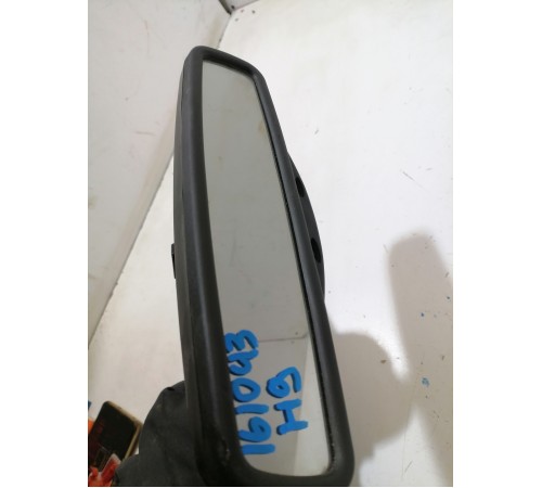 Зеркало заднего вида салонное