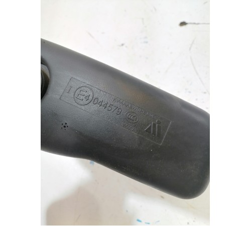 Зеркало заднего вида салонное