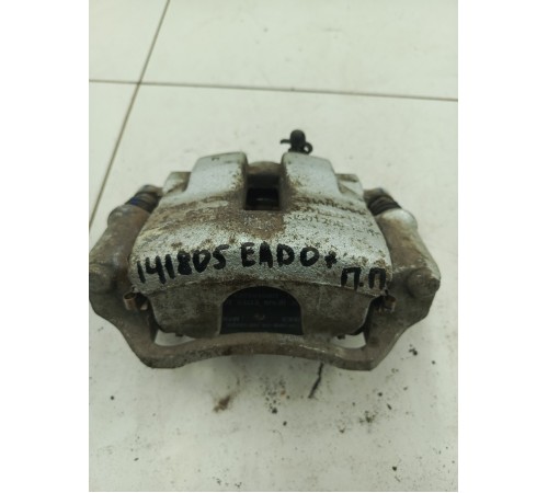 Суппорт тормозной передний правый