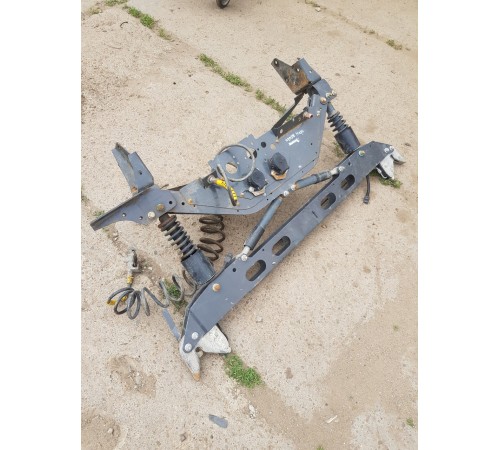 Качель кабины задняя в сборе