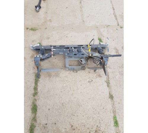 Качель кабины задняя в сборе