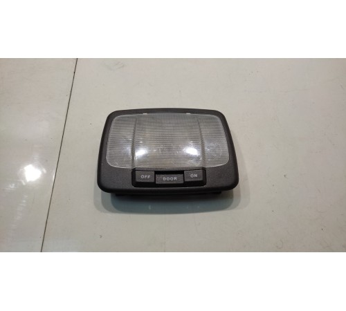 Плафон внутреннего освещения (средний)