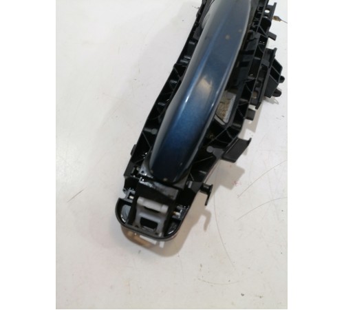 Ручка двери передняя левая наружная