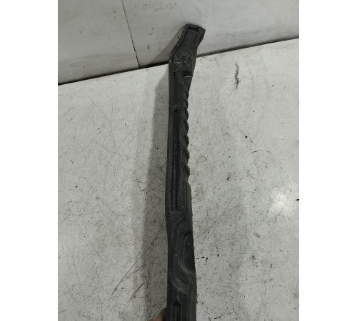 Уплотнитель крыла правый