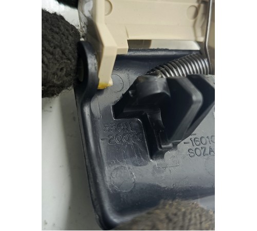 ручка открывания капота