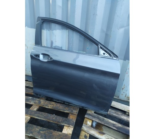 Дверь передняя правая 