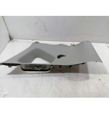 Обшивка багажника правая верхняя