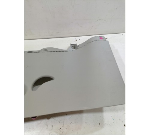 Обшивка багажника правая верхняя