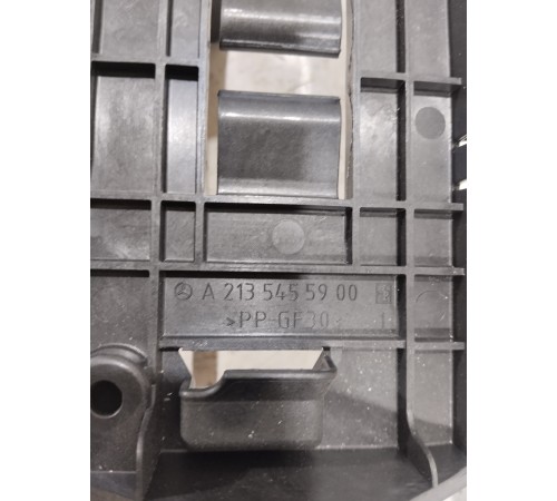 Кронштейн (крепление) блока управления двигателем