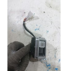 Кнопка стеклоподьемника