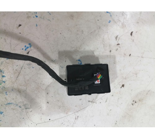 Кнопка стеклоподьемника