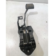 Педаль тормоза