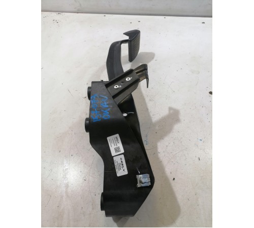 Педаль тормоза