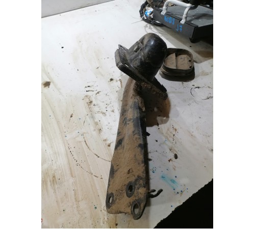 Рычаг задний левый продольный