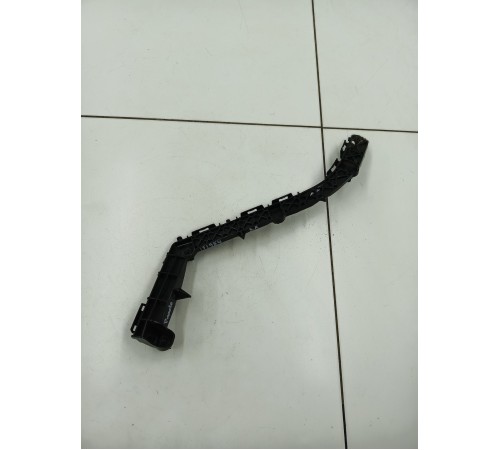 Кронштейн заднего бампера правый