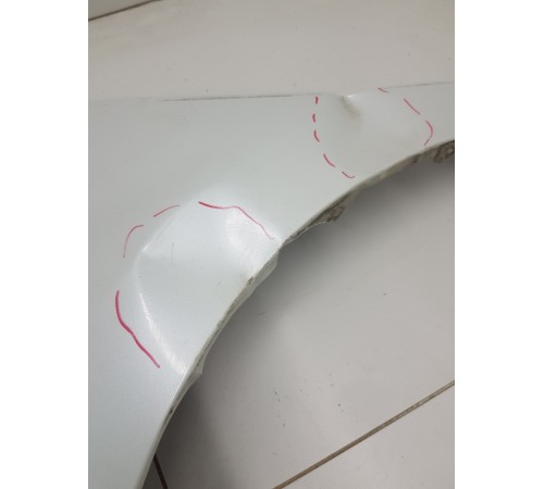 Крыло переднее левое