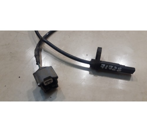 Датчик ABS (задний, правый)