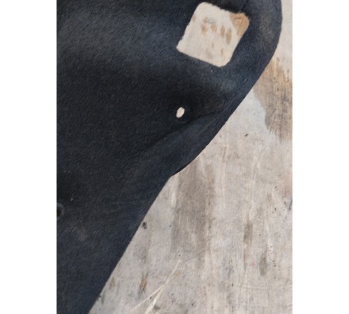 Обшивка багажника