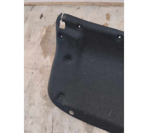 Обшивка багажника