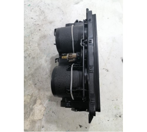 Бардачок подстаканник центральной консоли