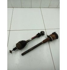 Привод (полуось) передний правый