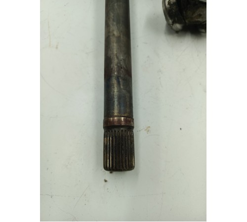 Привод (полуось) передний правый