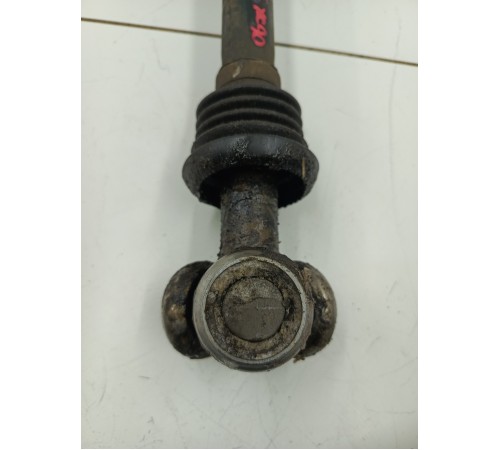 Привод (полуось) передний правый