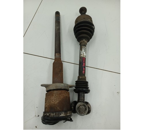 Привод (полуось) передний правый