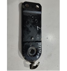Кронштейн(крепление) кузова левый