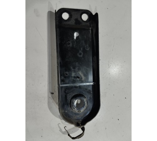 Кронштейн(крепление) кузова левый