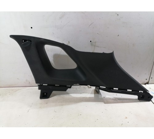 Обшивка стойки задняя правая