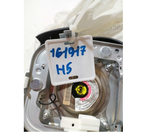 Подушка безопасности водителя, в руль