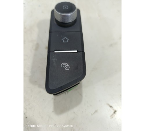 Блок кнопок центральной консоли многофункциональных