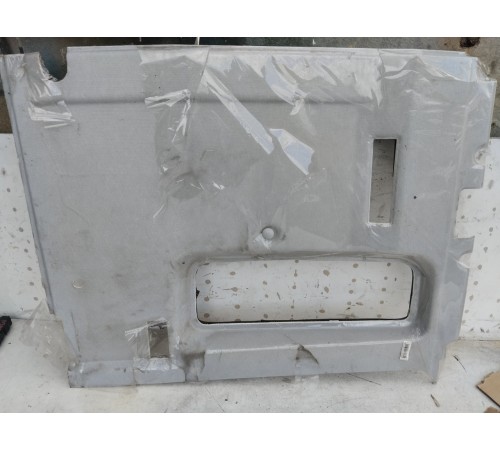 Обшивка стойки кабины левая внутренняя