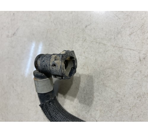 Топливная трубка возвратная