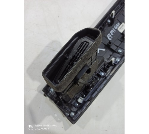 Накладка центральной консоли декоративная