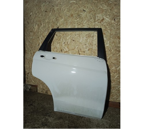 Дверь задняя правая