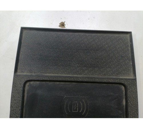 Коврик центральной консоли