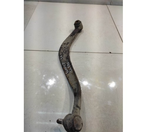 Рычаг подвески (задний, правый)