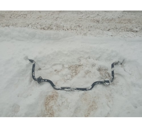 Стабилизатор передний