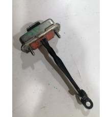 Ограничитель двери задний правый